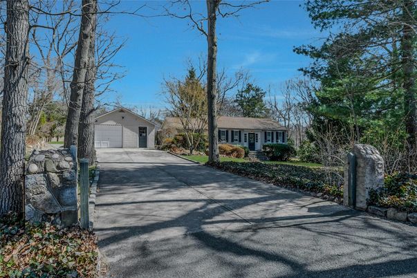 Backyard, Detached Garage, Exterior