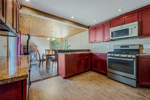 Dining room, Interior, Kitchen, Pendant Lights, Recessed Lighting, Stainless Steel Appliances, Wooden Ceilings
