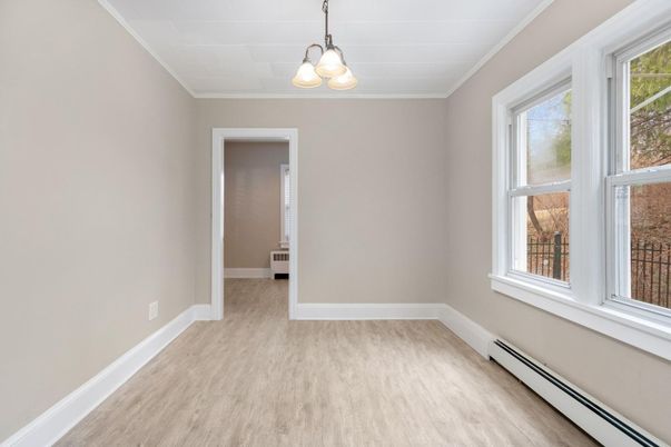 Empty room, Interior, Pendant Lights, Wood Texture Flooring