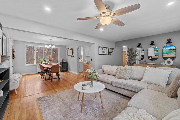 Dining room, Interior, Living room, Recessed Lighting, Wood Texture Flooring