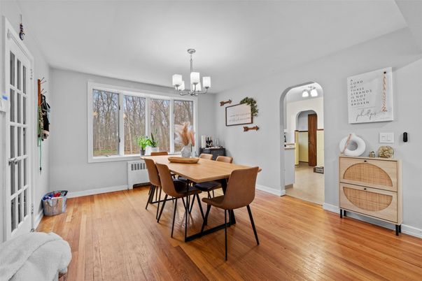Chandelier, Dining room, Interior, Wood Texture Flooring