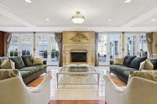 Fireplace, Interior, Living room, Recessed Lighting