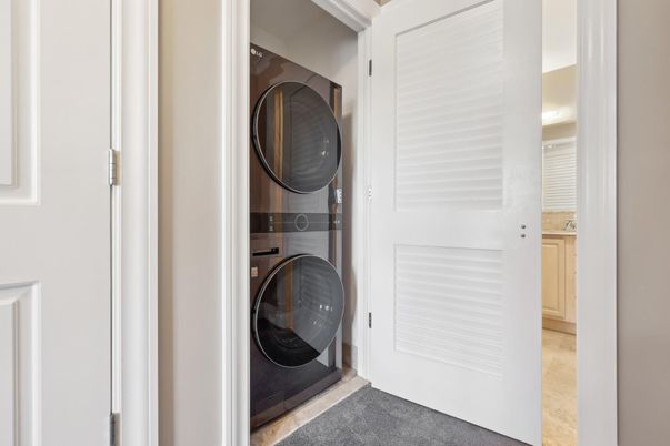 Interior, Utility Closets, Washer