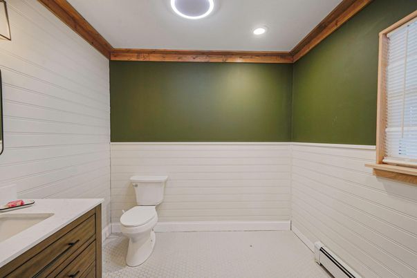 Bathroom, Interior, Recessed Lighting