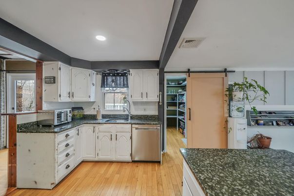 Interior, Kitchen, Recessed Lighting, Wood Texture Flooring
