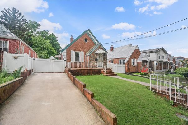 Backyard, Exterior, Facade, Brick Facade, Tudor Revival