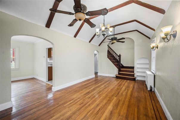 Chandelier, Empty room, Interior, Wooden Beams, Wood Texture Flooring