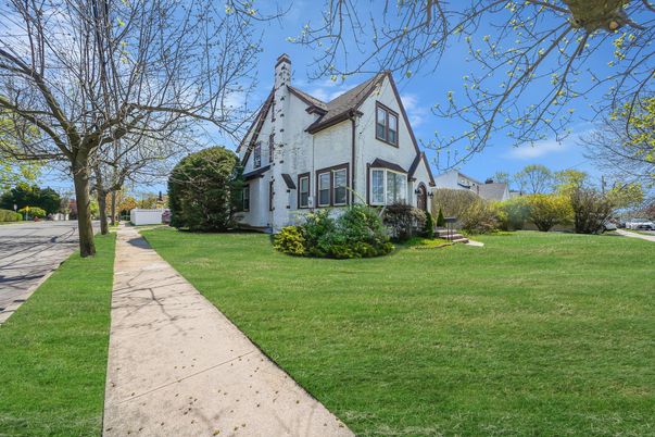 Backyard, Exterior, Facade, Tudor Revival
