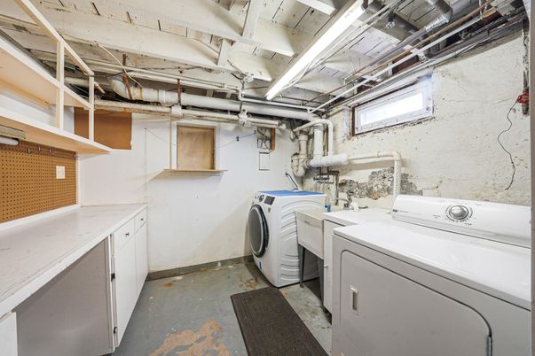 Interior, Washer