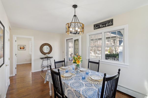 Chandelier, Dining room, Interior, Pendant Lights, Wood Texture Flooring