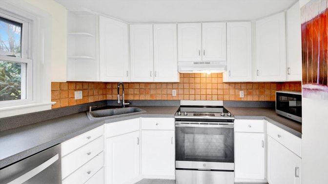 Interior, Kitchen, Stainless Steel Appliances