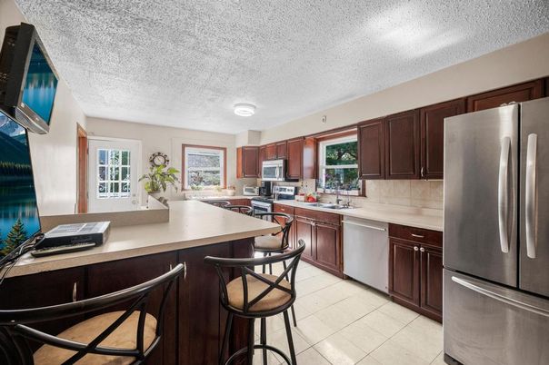 Interior, Kitchen, Stainless Steel Appliances