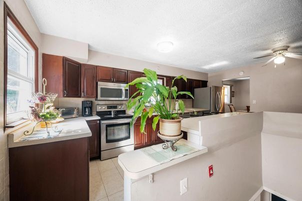 Interior, Kitchen, Stainless Steel Appliances