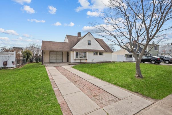 Attached, Backyard, Exterior, Facade, Cape Cod