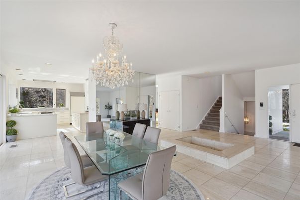 Chandelier, Dining room, Interior, Kitchen, Recessed Lighting