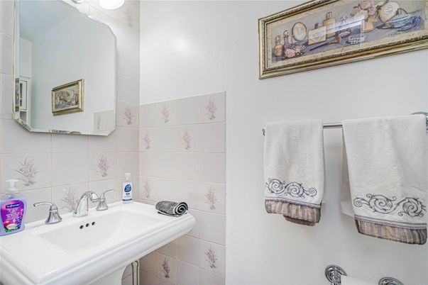 Bathroom, Interior