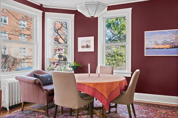 Dining room, Interior