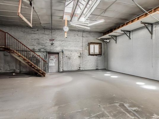 Garage, Interior, Stone Walls