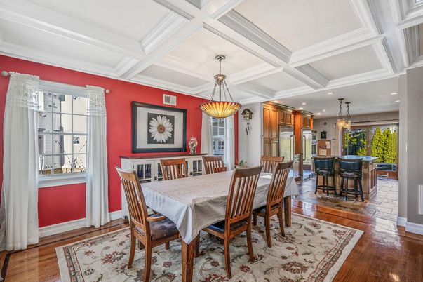 Dining room, Interior, Kitchen, Pendant Lights, Recessed Lighting, Wood Texture Flooring