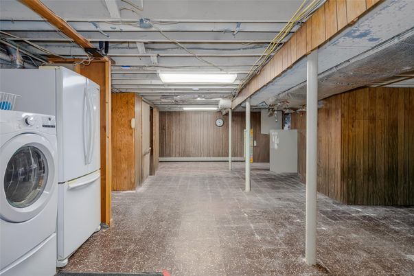 Interior, Utility Closets, Washer