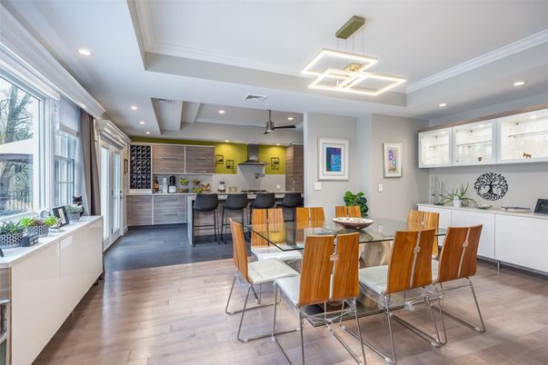 Dining room, Interior, Kitchen, Pendant Lights, Recessed Lighting, Wood Texture Flooring