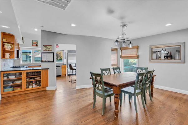 Dining room, Interior, Pendant Lights, Recessed Lighting, Wood Texture Flooring