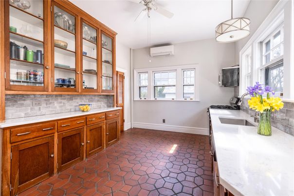 Interior, Kitchen, Pendant Lights