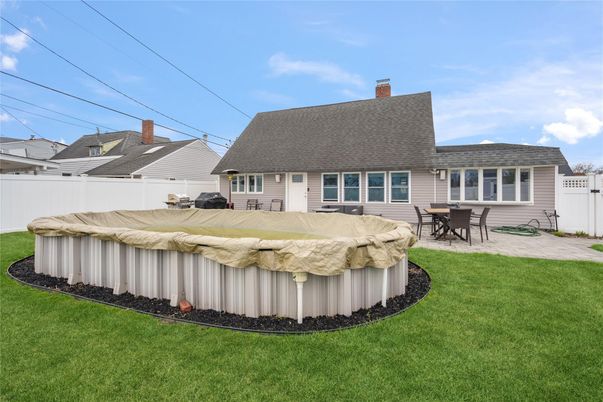Backyard, Exterior, Hot Tub, Pool