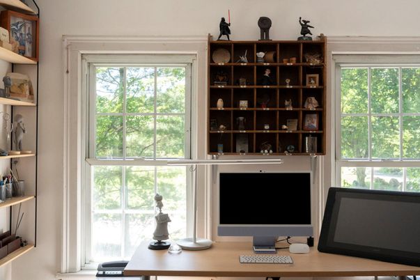 Home Office, Interior