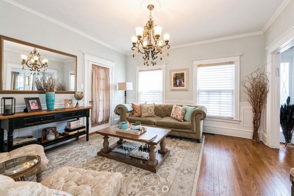 Chandelier, Interior, Living room, Wood Texture Flooring