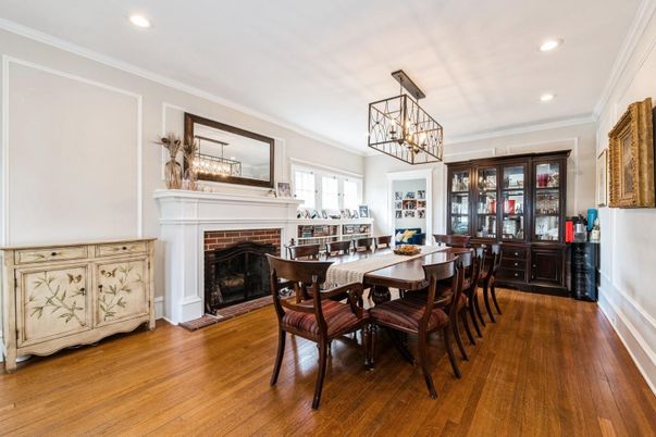 Chandelier, Dining room, Fireplace, Interior, Recessed Lighting, Wood Texture Flooring