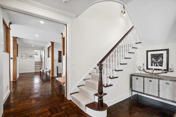 Interior, Recessed Lighting, Wood Texture Flooring
