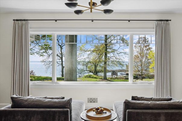 Interior, Pendant Lights, Water
