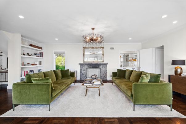 Chandelier, Fireplace, Interior, Living room, Pendant Lights, Recessed Lighting, Wood Texture Flooring