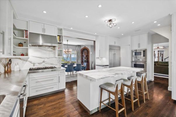 Chandelier, Dining room, Interior, Kitchen, Recessed Lighting, Stainless Steel Appliances, Wood Texture Flooring