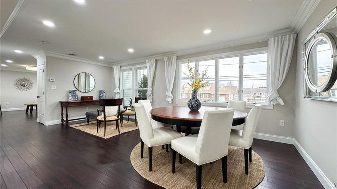 Dining room, Interior, Recessed Lighting, Wood Texture Flooring