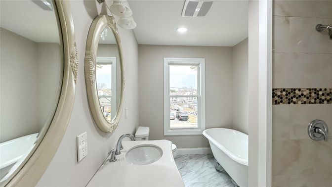Bathroom, Free Standing Baths, Interior, Marble, Recessed Lighting