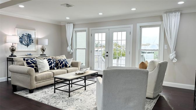 Interior, Living room, Recessed Lighting, Wood Texture Flooring