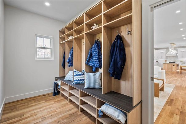 Interior, Recessed Lighting, Walk-in Closets, Wood Texture Flooring