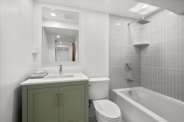 Bathroom, Interior, Recessed Lighting