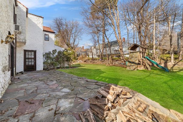 Backyard, Exterior, Playground