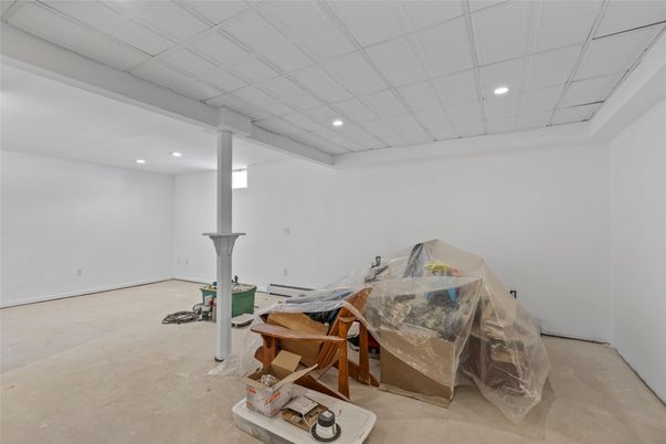 Interior, Recessed Lighting