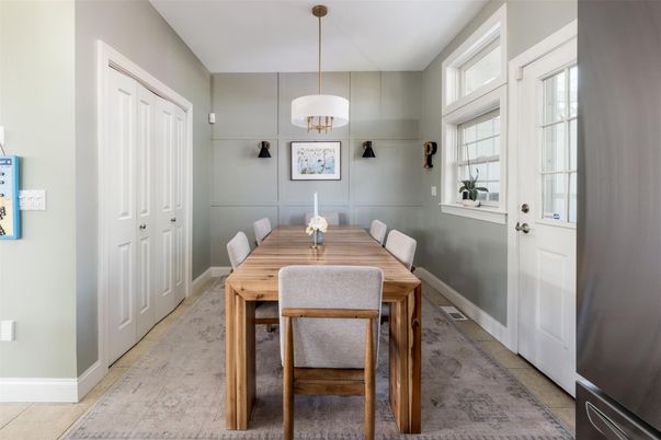Dining room, Interior, Pendant Lights
