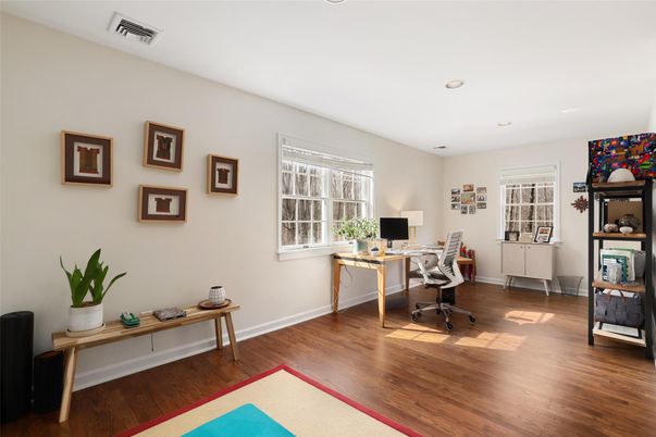 Home Office, Interior, Recessed Lighting, Wood Texture Flooring