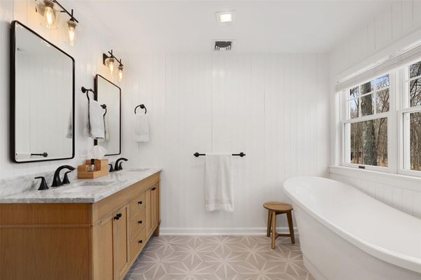Bathroom, Dual Sink Vanities, Free Standing Baths, Interior
