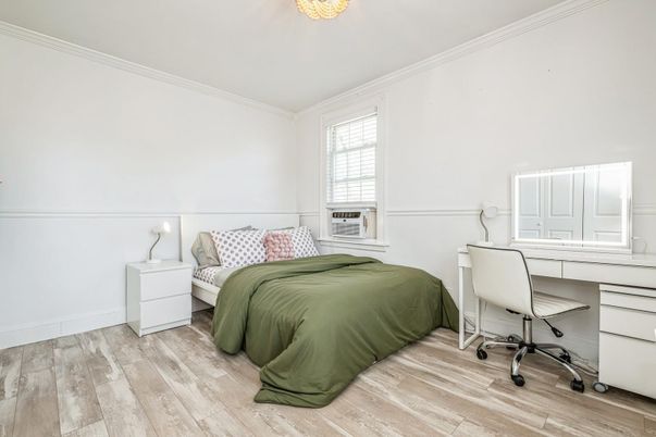 Bedroom, Home Office, Interior, Wood Texture Flooring