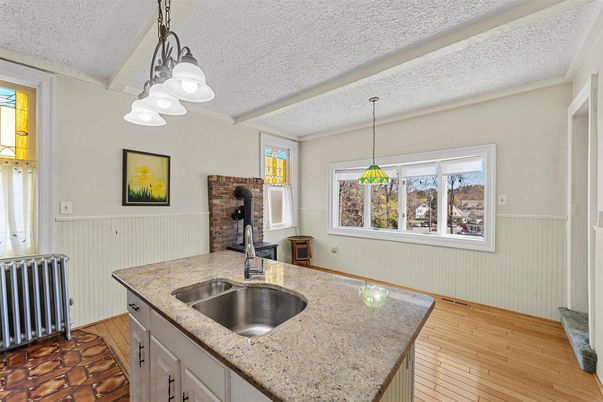 Interior, Kitchen, Pendant Lights, Wood Texture Flooring