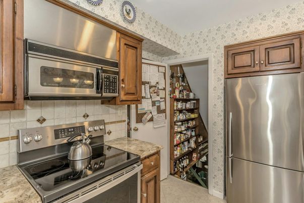 Interior, Kitchen, Stainless Steel Appliances