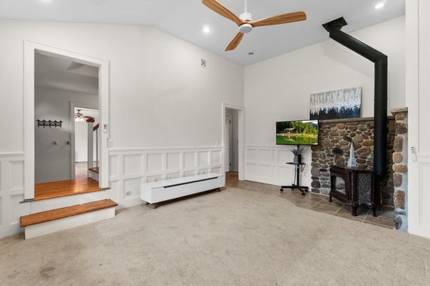 Fireplace, Interior, Recessed Lighting
