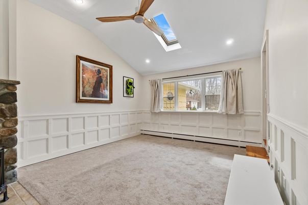 Fireplace, Interior, Recessed Lighting